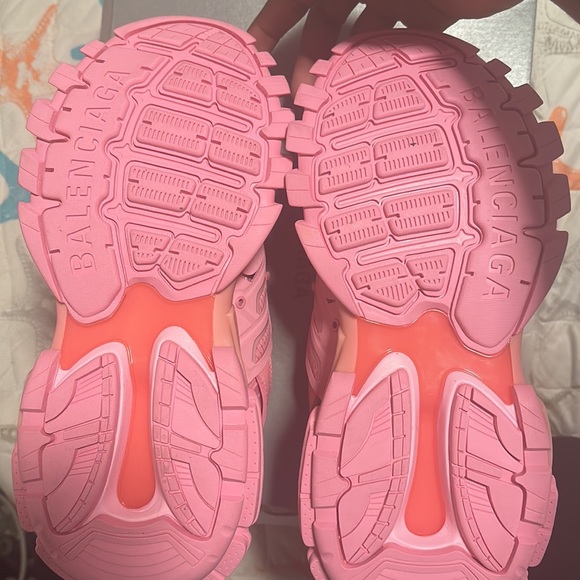 pink balenciaga track - Picture 4 of 4
